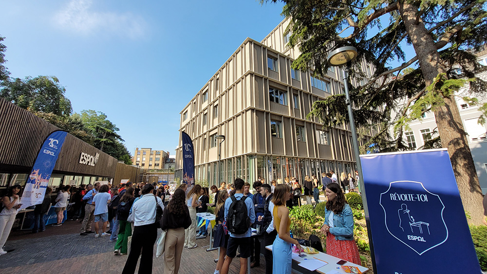 European School of Political and Social Sciences Rankings, Fees